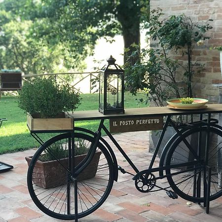 Bed and Breakfast Il Posto Perfetto Santa Maria Nuova  Екстер'єр фото