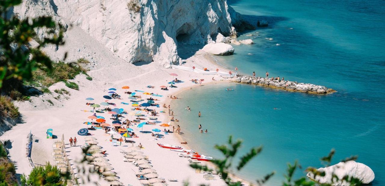 Bed and Breakfast Il Posto Perfetto Santa Maria Nuova  Екстер'єр фото